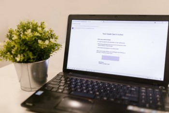 信用卡查询欠款怎么查询？会连累配偶吗？