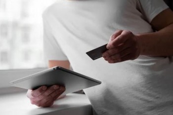 浦发信用卡怎么关闭签约分期？和自由分期区别是什么？
