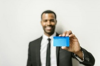 信用卡可以申请延期还款吗？可以延期几天？