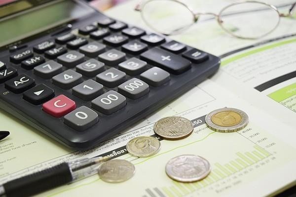 欠中信信用卡8万逾期