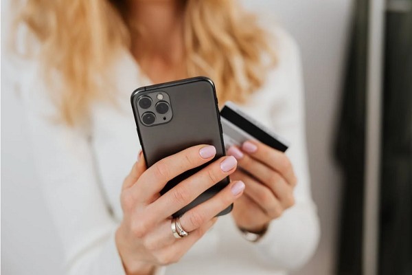 微信申请信用卡可靠吗？怎么查询进度？