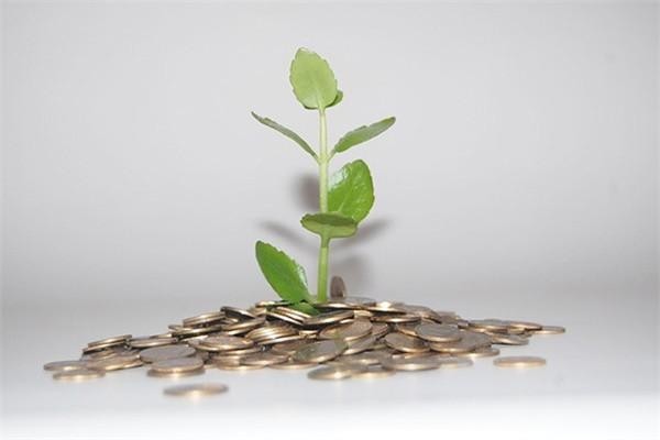 欠工行信用卡8万怎么回事