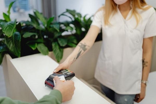 白条可以延期一年还款吗
