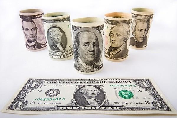 借呗逾期50000一年罚息多少