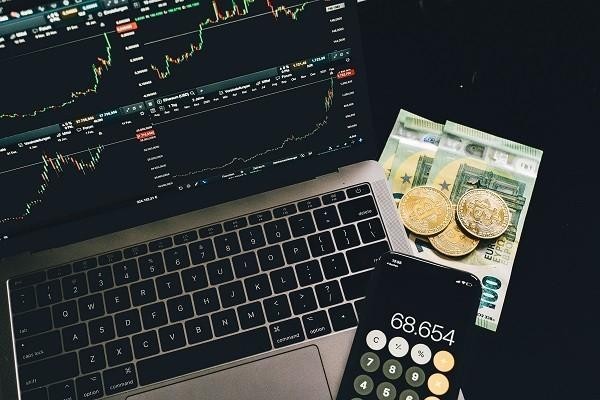 农商银行信用卡逾期1个月