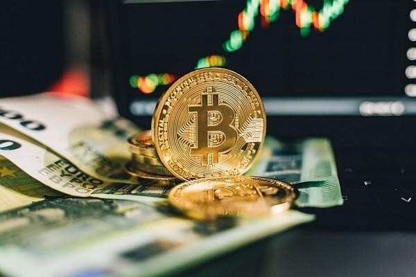 浦发信用卡逾期一天的违约金是多少