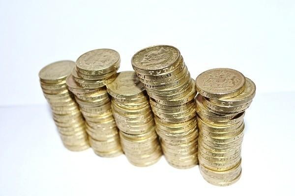 卡号填错资金冻结需要还款吗