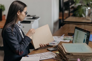 信用卡多久不还算逾期?信用卡逾期会影响个人信用吗?