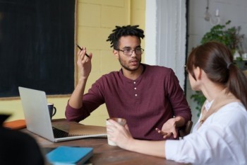 邮政储蓄信用卡最多可以逾期几天？逾期有什么影响？
