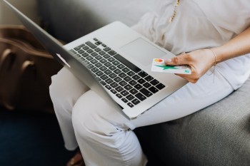 平安信用卡逾期会怎样处理？宽限期是多少天？