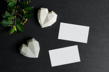 信用卡止付和逾期哪个严重？怎么协商还款？