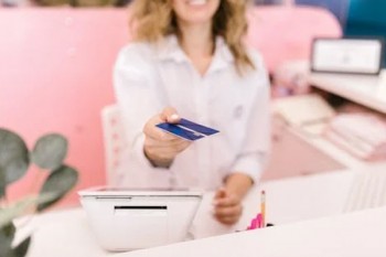 招商信用卡逾期三个月协商不了怎么办？有什么后果？