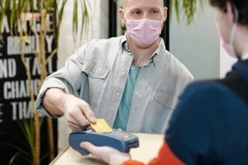 信用卡欠钱还不上怎么办？如何自救？
